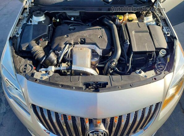 2G4GS5GX3G9192017 2016 BUICK REGAL Silver Вид задньої частини салону