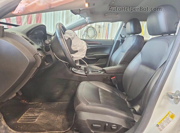 2G4GS5GX9G9134557 2016 BUICK REGAL White Vista interior delantera