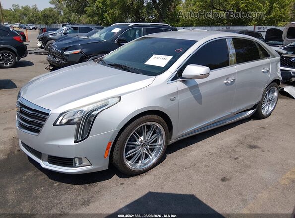 2G61M5S30K9155124 2019 CADILLAC XTS Silver Vista tres cuartos delantera izquierda