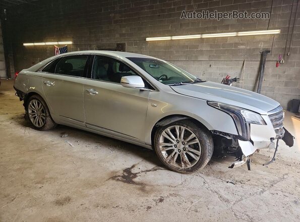 2G61M5S37K9118460 2019 CADILLAC XTS Silver Przód prawy