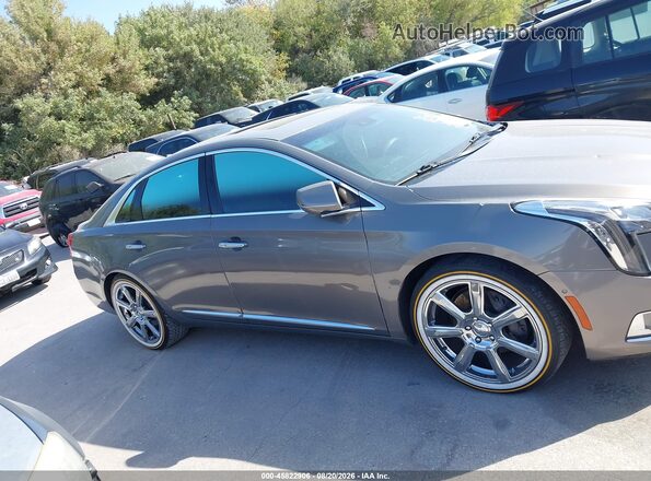 2G61M5S39J9136702 2018 CADILLAC XTS Gray Вид задньої частини салону