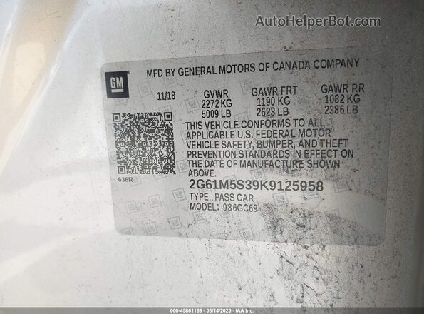 2G61M5S39K9125958 2019 CADILLAC XTS Silver Vista del compartimento del motor