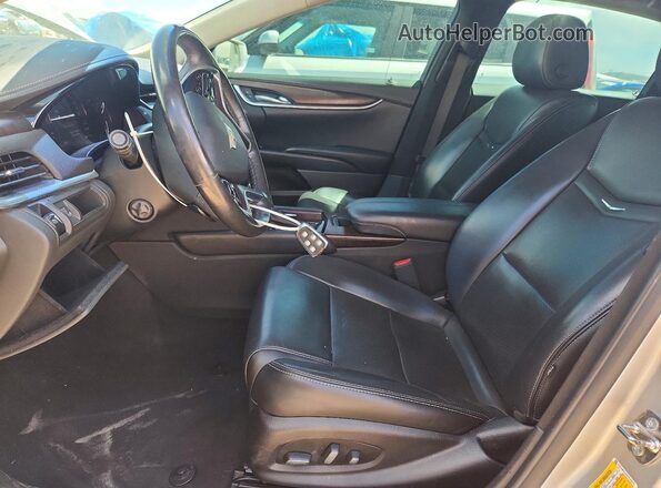 2G61M5S3XK9134376 2019 CADILLAC XTS Silver Vista interior delantera
