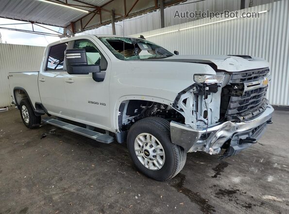 2GC1KNE73T1160089 2026 CHEVROLET SILVERADO White Панорамний вид салону 360°