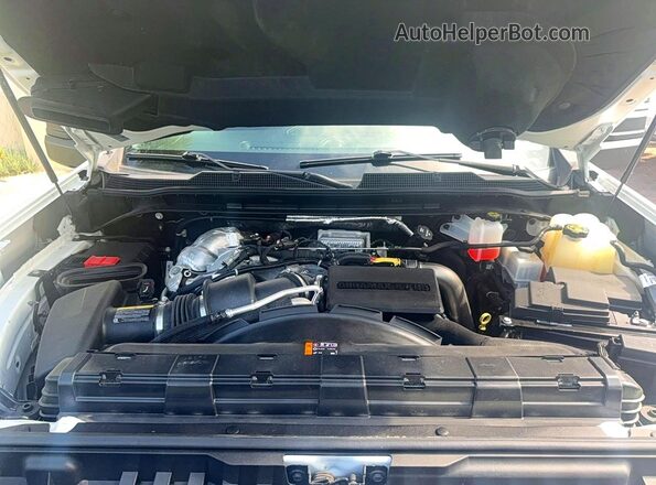 2GC1YNEY5N1225096 2022 CHEVROLET SILVERADO White წინა სალონის ხედი