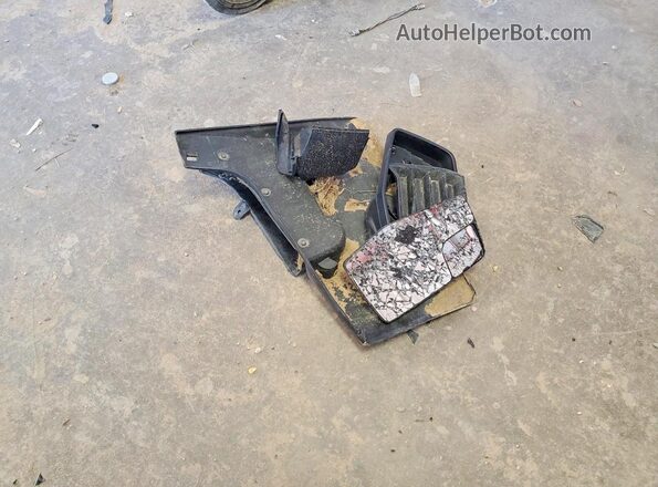 2GC1YNEY7P1728521 2023 CHEVROLET SILVERADO Белый Вид подкапотного пространства