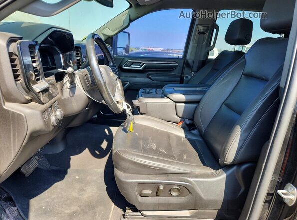 2GC1YPEY7R1146191 2024 CHEVROLET SILVERADO Черный Вид салона спереди