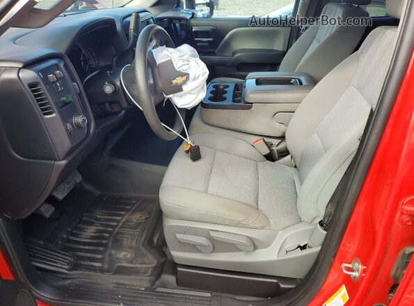 2GC2CREG8K1228555 2019 CHEVROLET SILVERADO Red Front interior view