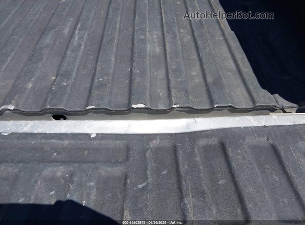 2GC2KREGXK1111997 2019 CHEVROLET SILVERADO Silver Սարքավորումների վահանակի տեսք