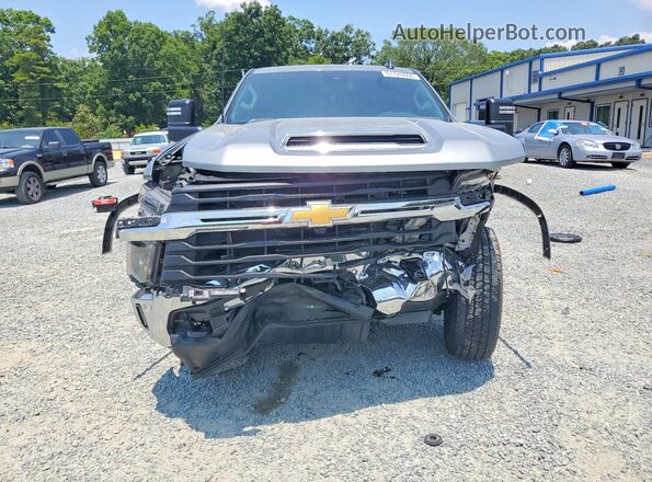2GC4KNE73S1112166 2025 CHEVROLET SILVERADO Silver Вид спереду