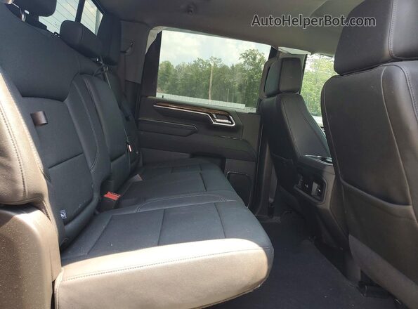 2GC4KNE73S1112166 2025 CHEVROLET SILVERADO Silver Вид задніх сидінь