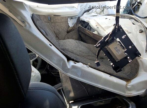 2GC4KNE74T1163189 2026 CHEVROLET SILVERADO Белый Вид панели приборов