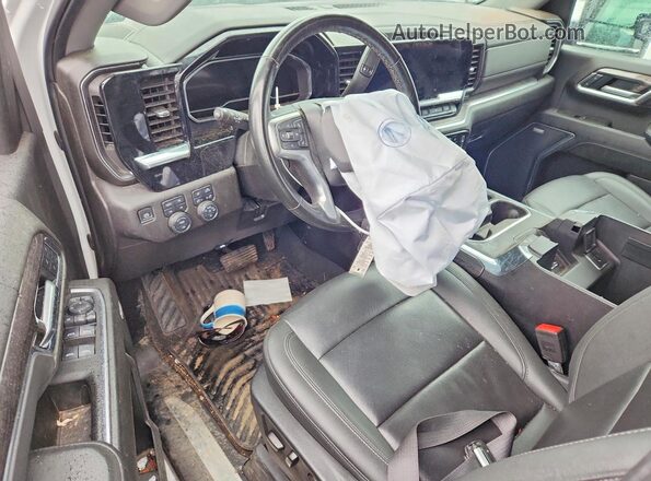 2GC4KUEY6S1111550 2025 CHEVROLET SILVERADO White Widok deski rozdzielczej