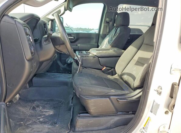 2GC4YMEY6P1725973 2023 CHEVROLET SILVERADO Белый Вид салона спереди