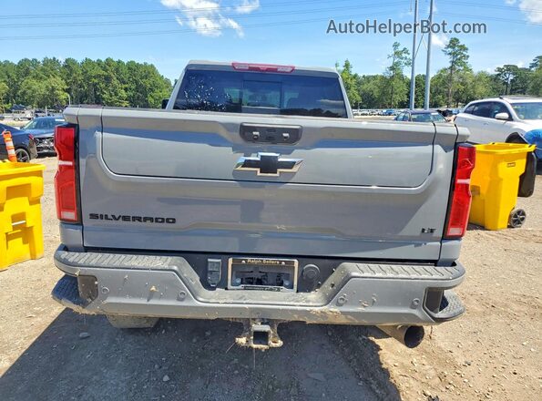 2GC4YNEY8R1271167 2024 CHEVROLET SILVERADO Silver Rear view