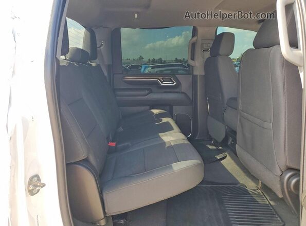 2GC4YNEY9R1194518 2024 CHEVROLET SILVERADO Белый Вид задней части салона