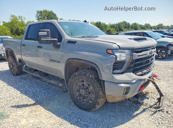 2GC4YNEYXR1202769 2024 CHEVROLET SILVERADO Gray Front right