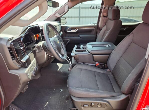 2GCPACEDXS1115852 2025 CHEVROLET SILVERADO Красный Вид салона спереди