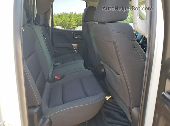 2GCRCREC2J1109409 2018 CHEVROLET SILVERADO White Vista de los asientos traseros