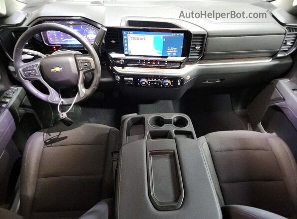 2GCUKDED4T1157831 2026 CHEVROLET SILVERADO Black Widok deski rozdzielczej