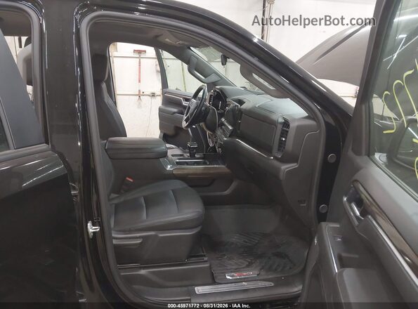 2GCUKEED6S1128416 2025 CHEVROLET SILVERADO Черный Вид салона спереди