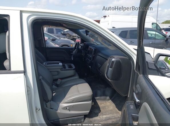 2GCVKNEC3K1195227 2019 CHEVROLET SILVERADO White Front interior view