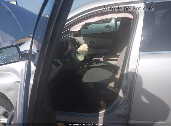2GKALMEK6H6118218 2017 GMC TERRAIN Silver 