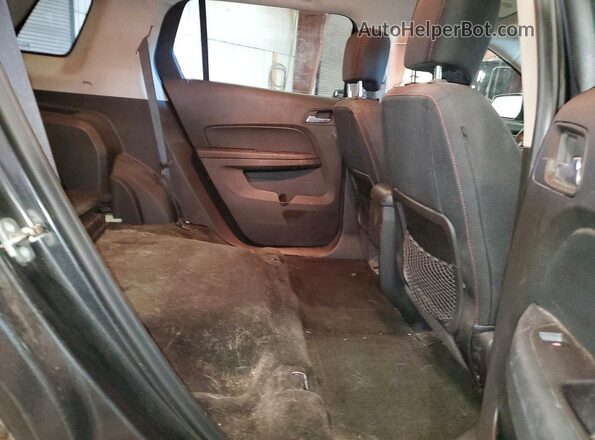 2GKALMEK8H6283445 2017 GMC TERRAIN Gray Widok wnętrza z tyłu