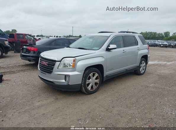 2GKALNEK3H6102984 2017 GMC TERRAIN Серебряный Передняя левая четверть