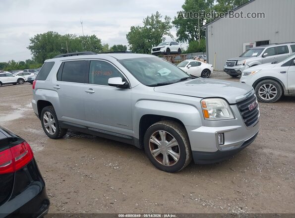 2GKALNEK3H6102984 2017 GMC TERRAIN Серебряный Вид задней части салона