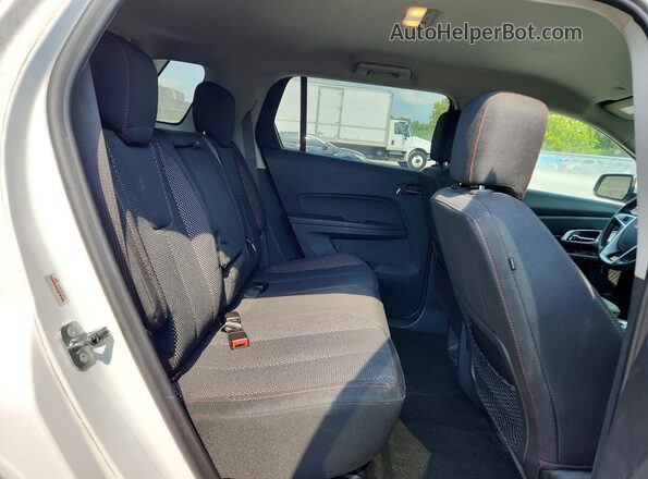 2GKALNEK5H6344644 2017 GMC TERRAIN White Widok wnętrza z tyłu