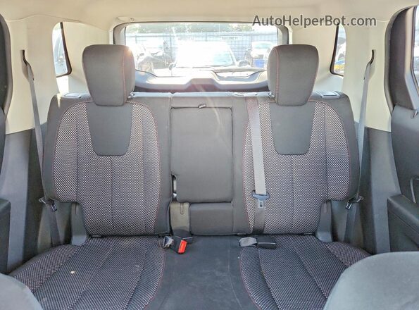 2GKALNEK9H6326602 2017 GMC TERRAIN White უკანა სავარძლების ხედი