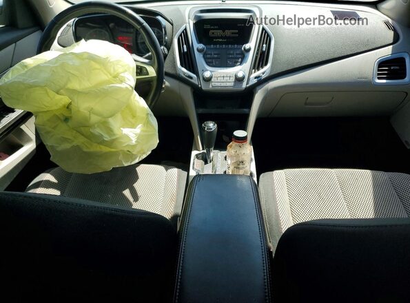 2GKALNEKXG6233134 2016 GMC TERRAIN White Вид панелі приладів