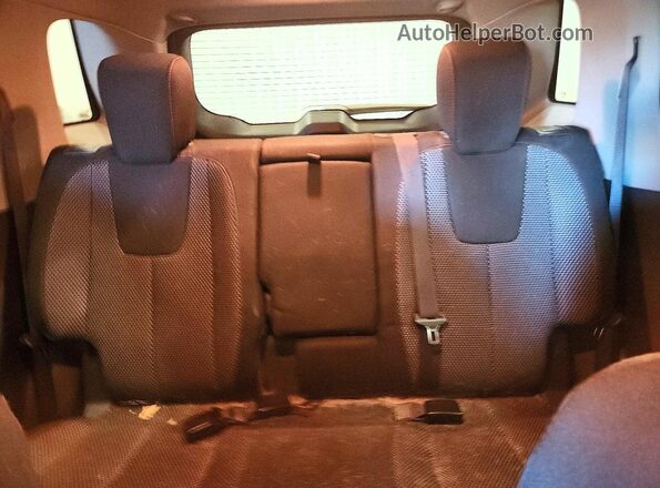 2GKFLSEK2H6111907 2017 GMC TERRAIN Black უკანა სავარძლების ხედი