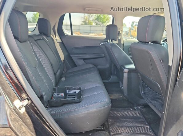 2GKFLTE33H6335055 2017 GMC TERRAIN Black Widok wnętrza z tyłu