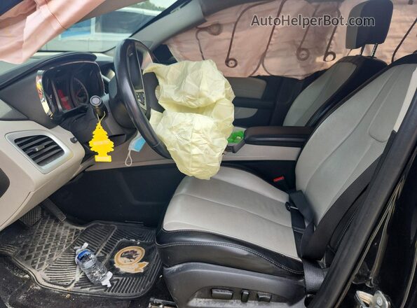 2GKFLUEK2G6268167 2016 GMC TERRAIN Черный Вид салона спереди