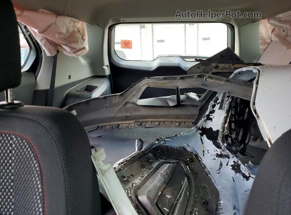 2GNALBEK4H1515334 2017 CHEVROLET EQUINOX Белый Вид задних сидений
