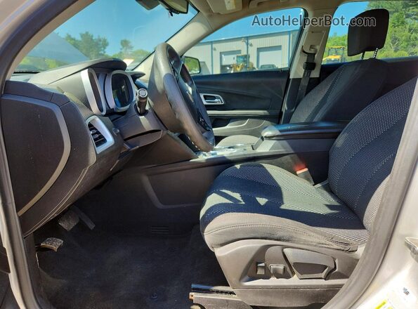 2GNALBEK4H1591846 2017 CHEVROLET EQUINOX Серебряный Вид салона спереди