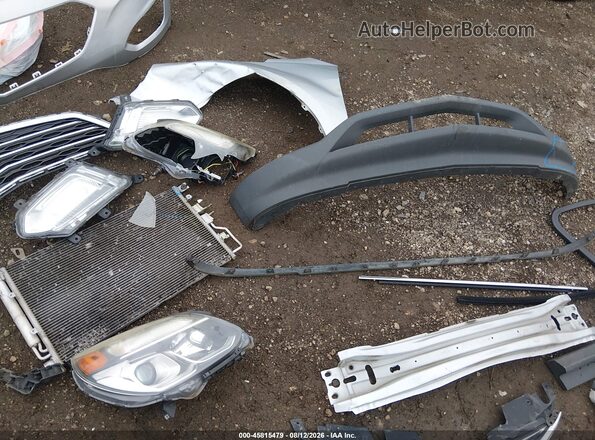 2GNALCEK1H1517192 2017 CHEVROLET EQUINOX Silver 