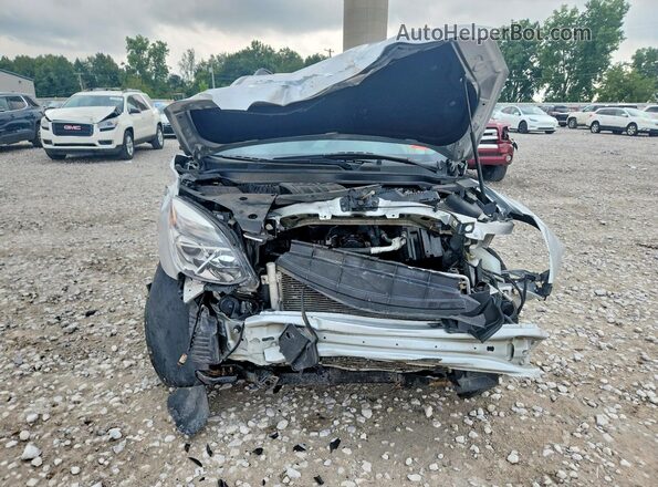 2GNALCEK2H1528718 2017 CHEVROLET EQUINOX Silver Widok z przodu