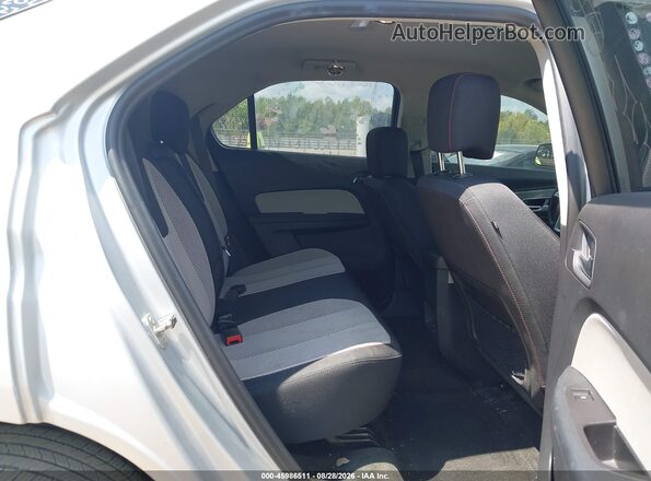 2GNALCEK4H6317443 2017 CHEVROLET EQUINOX Silver Widok naklejki z numerem VIN