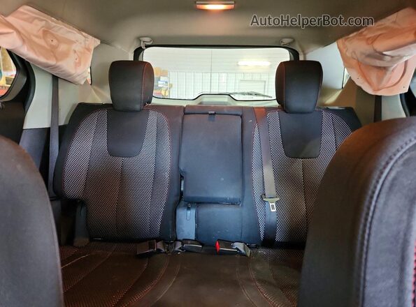 2GNALCEK5G6276416 2016 CHEVROLET EQUINOX White Rear seats view