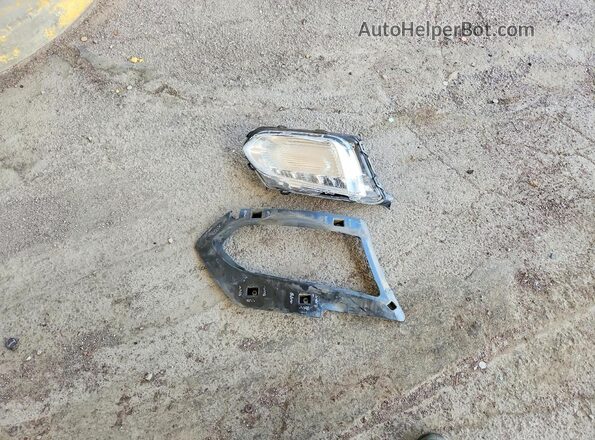 2GNALCEK7H1557812 2017 CHEVROLET EQUINOX Silver Вид наклейки з VIN-кодом