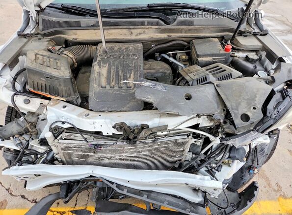 2GNALDEK7G6228972 2016 CHEVROLET EQUINOX White Vista del compartimento del motor
