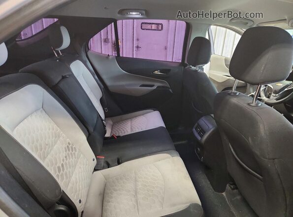 2GNAXHEV9J6145959 2018 CHEVROLET EQUINOX Silver Rear interior view