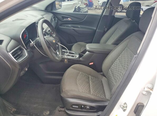 2GNAXJEV2J6192595 2018 CHEVROLET EQUINOX White Widok wnętrza z przodu