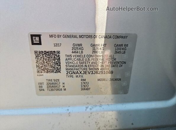 2GNAXJEV3J6251069 2018 CHEVROLET EQUINOX Silver Widok naklejki z numerem VIN