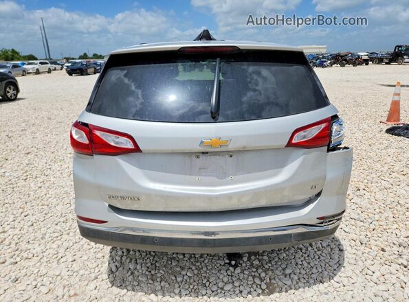 2GNAXJEV7J6284429 2018 CHEVROLET EQUINOX Silver Widok z tyłu