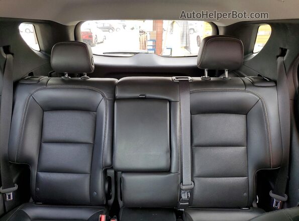 2GNAXKEV3L6281326 2020 CHEVROLET EQUINOX Red Rear seats view