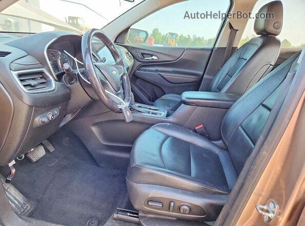 2GNAXMEV2J6246947 2018 CHEVROLET EQUINOX Желто-коричневый Вид салона спереди